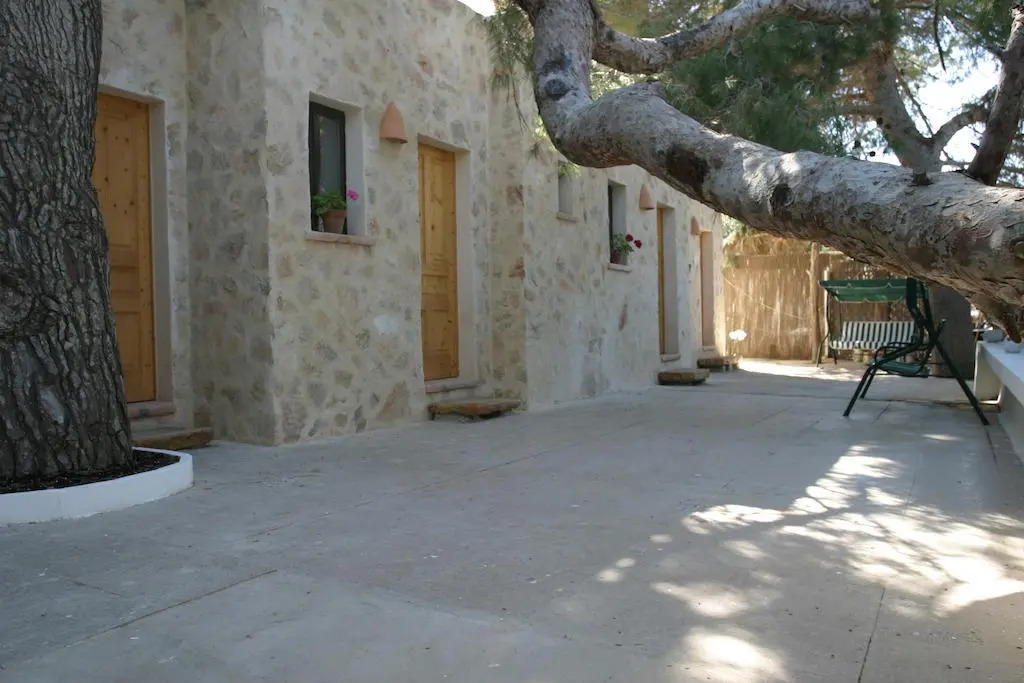 La Pérgola Habitaciones Rústicas