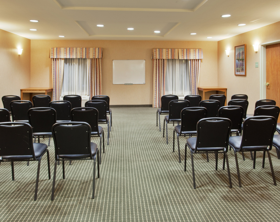 Holiday Inn Express Hotel & Suites Carson City by IHG