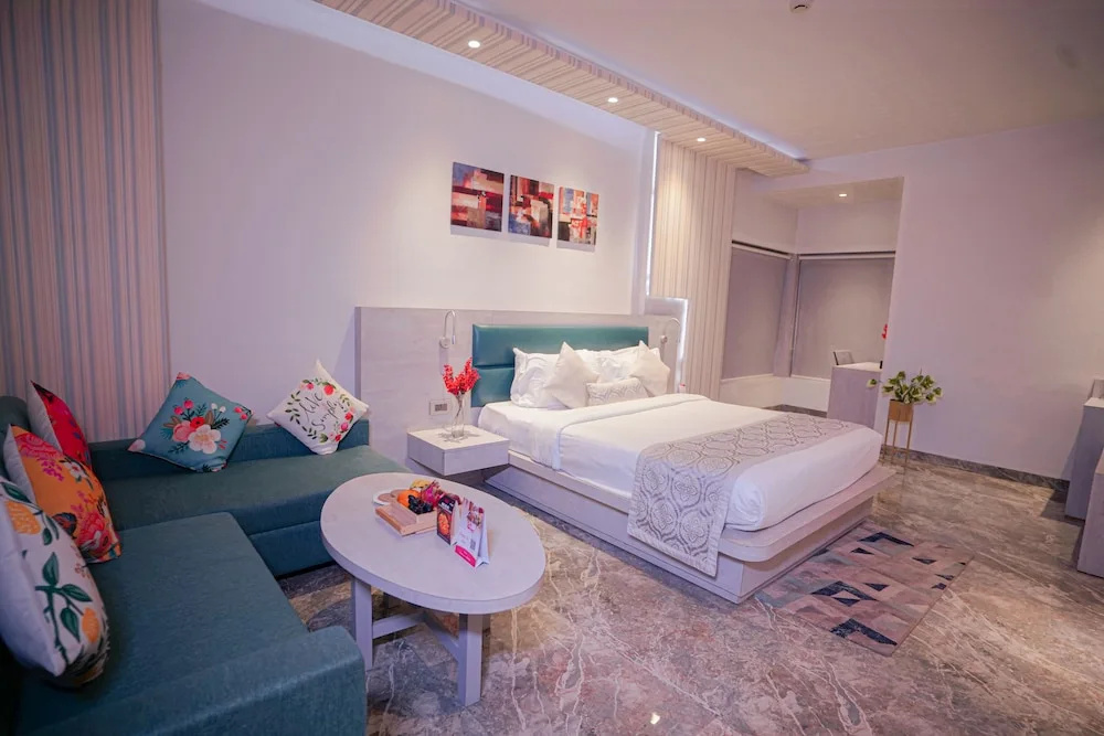 Hotel Swarn Towers