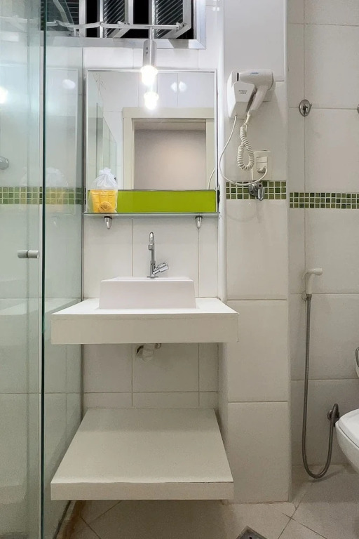 1 Minute From Copacabana Beach A923