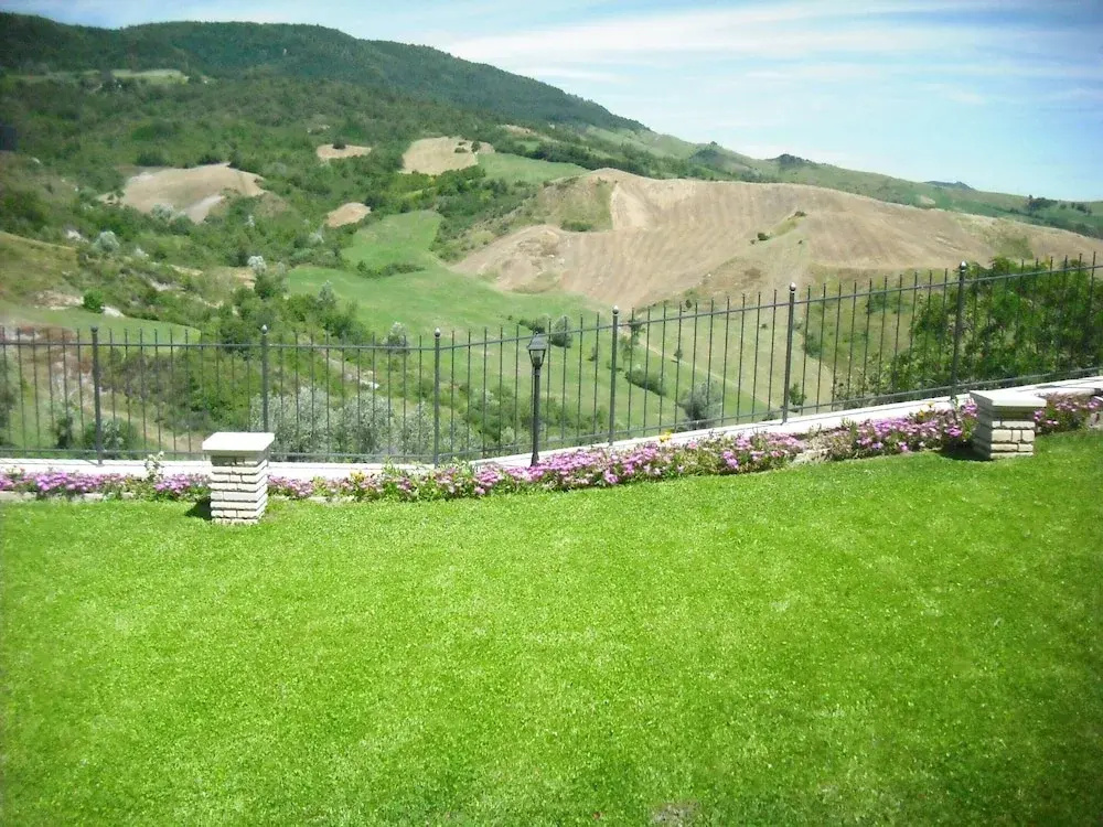 Apartment in Petrella Guidi With Garden Views