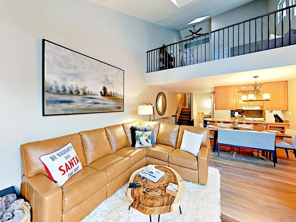 Creekside Gem #E-2 - 4 Br Townhouse
