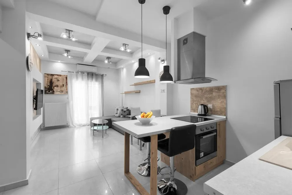 Cosmopolitan Apartments Nilie Suites & Aprts