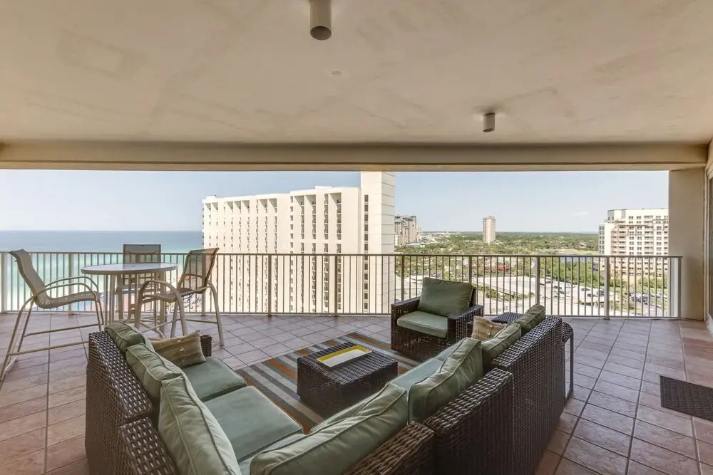 Tides of Tops'l 1008 by Destin Getaways