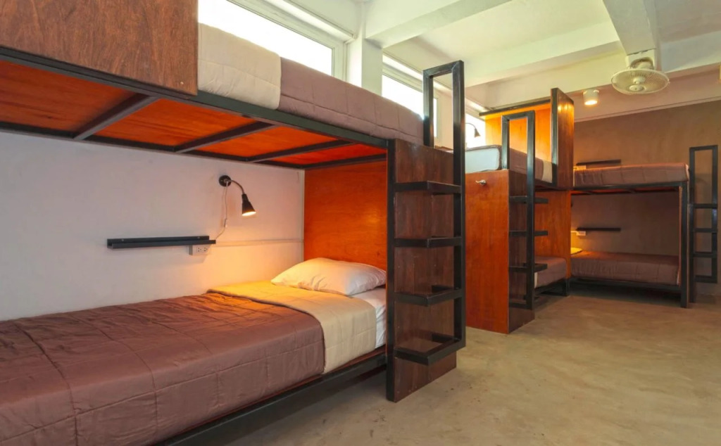 Kama Bangkok - Boutique Bed & Breakfast - Hostel