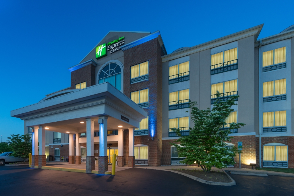 Holiday Inn Express Hotel & Suites Woodbridge by IHG
