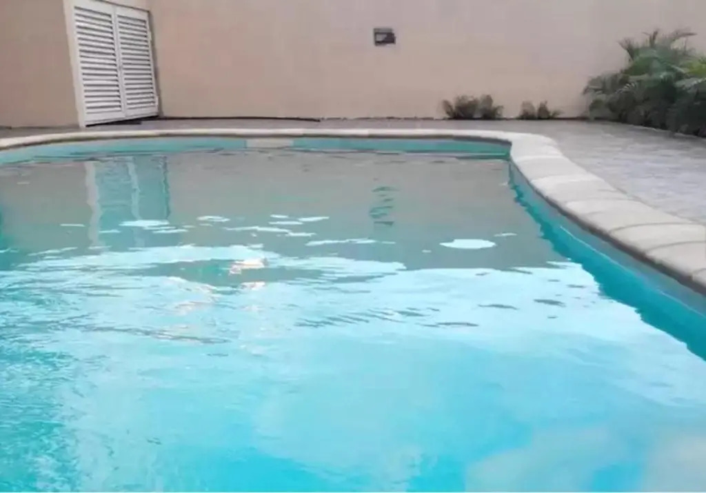 3 bedrooms appartement at Pereybere 600 m away from the beach with shared pool enclosed garden and wifi