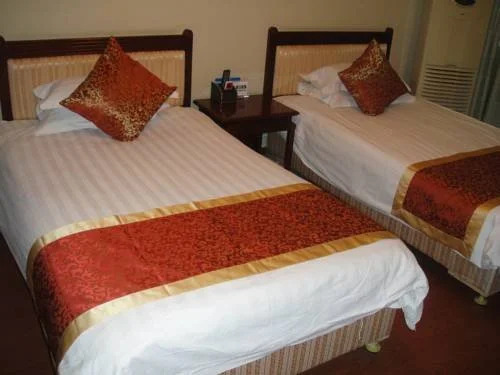 Yuebin Business Hotel