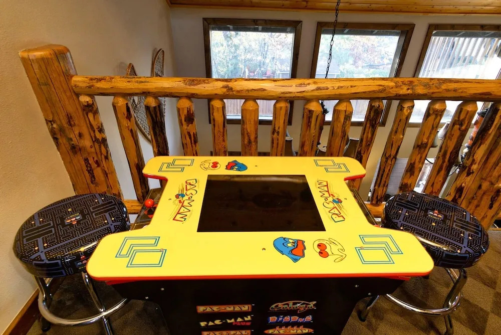 Luxury Lodge-1888 by Big Bear Vacations