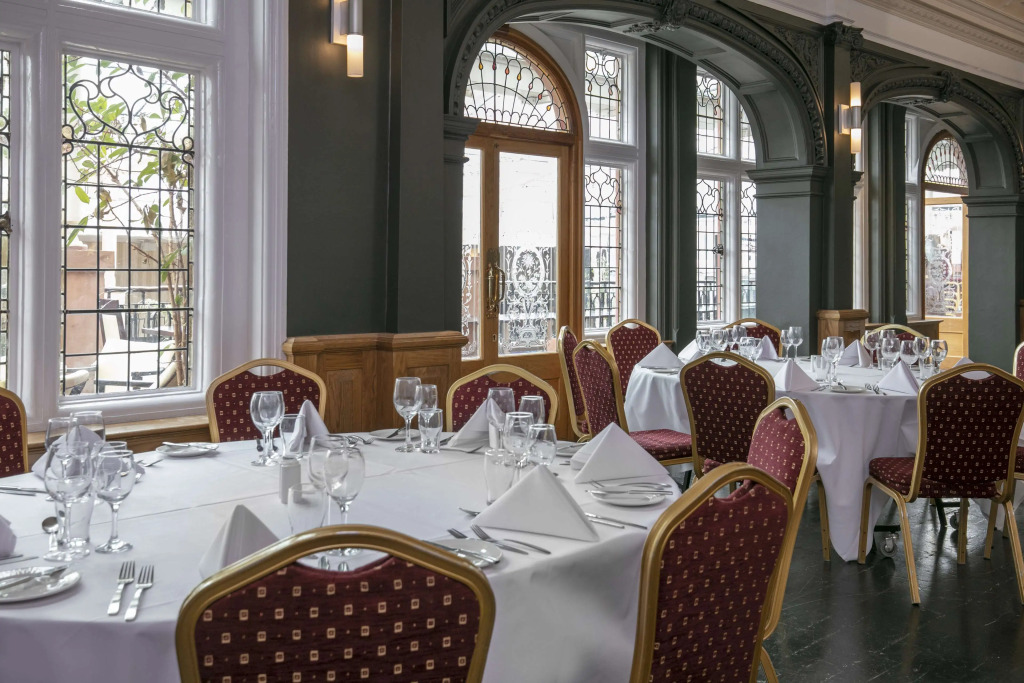 The Crown London, WorldHotels Distinctive