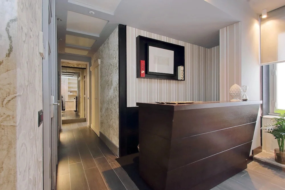 Fellini Design Suites