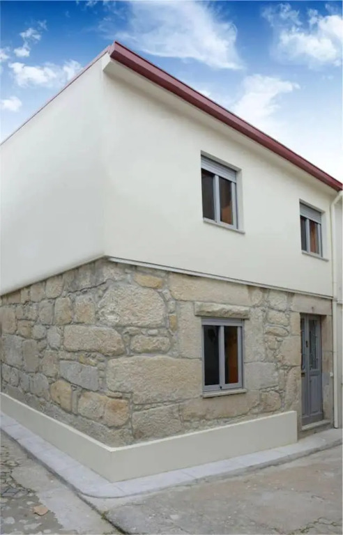 Apartment with One Bedroom in Porto, with Wifi