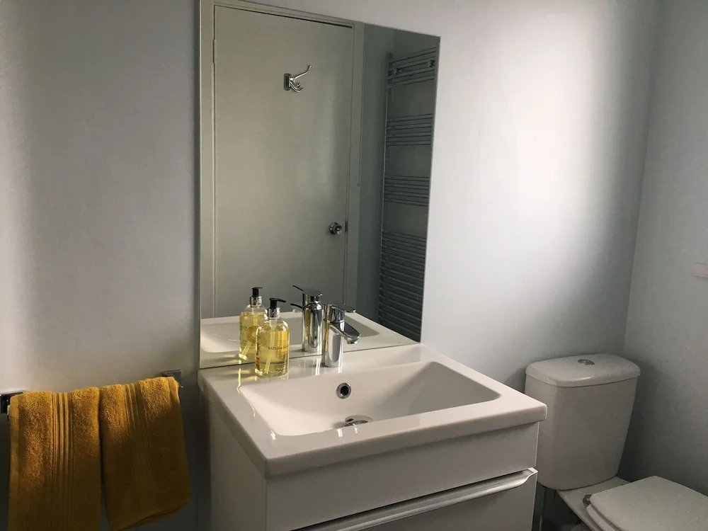 University Central Apartment
