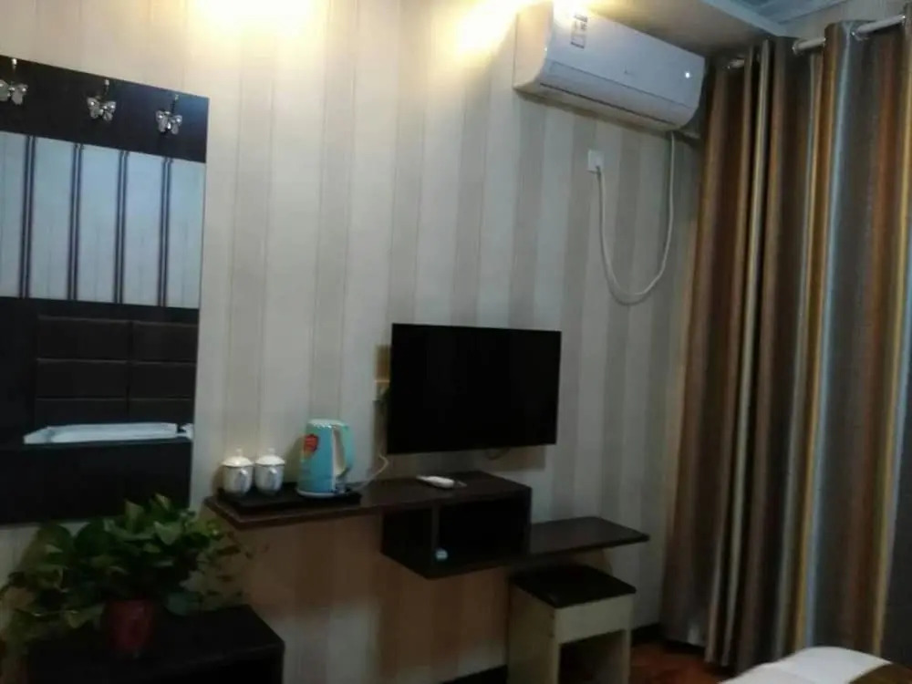 Lele Business Hotel