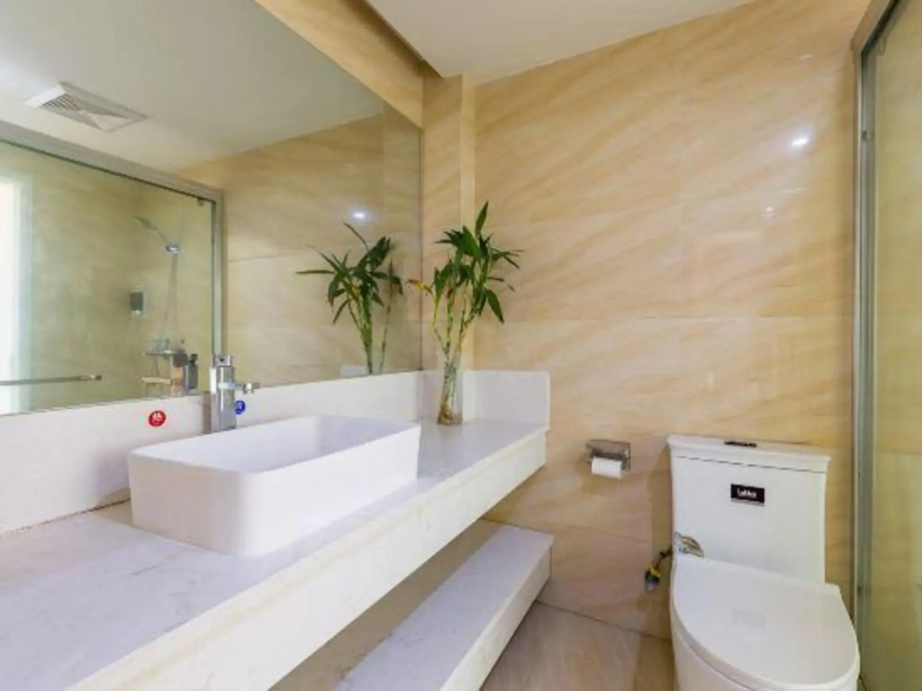 Long Teng Hotel