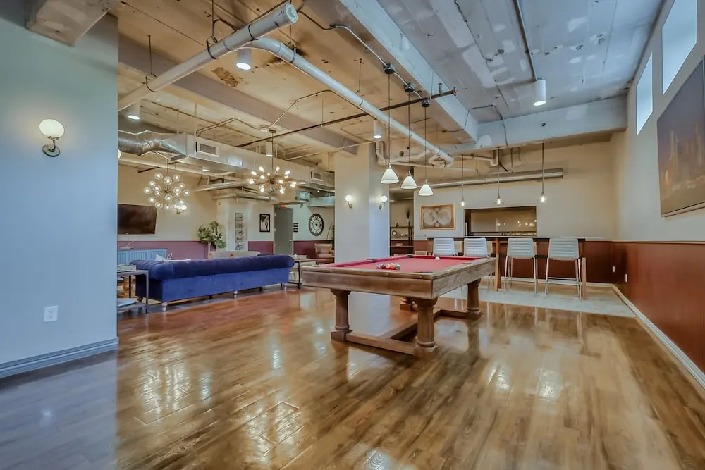 Regal Stays Corporate Apartments – Downtown Dallas