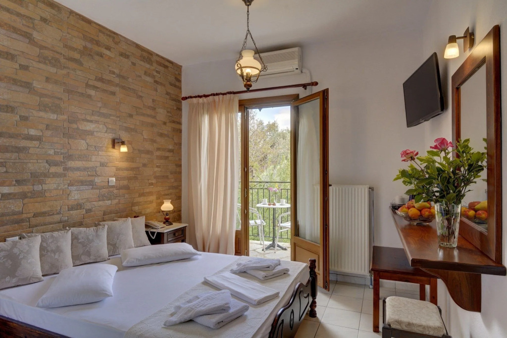 Hotel Agnadi - Horefto