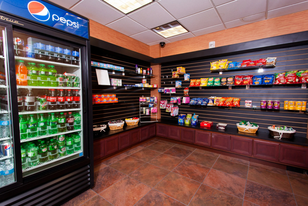 Holiday Inn Express & Suites Sacramento NE Cal Expo by IHG