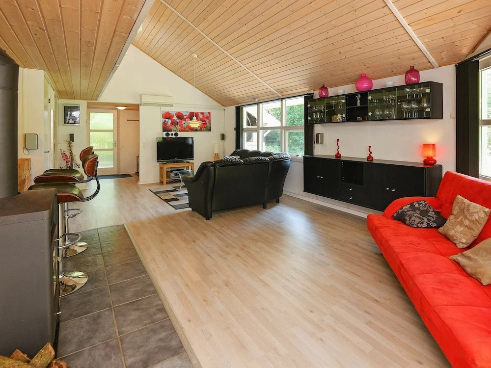 Sprawling Holiday Home With Sauna at Norre Nebel