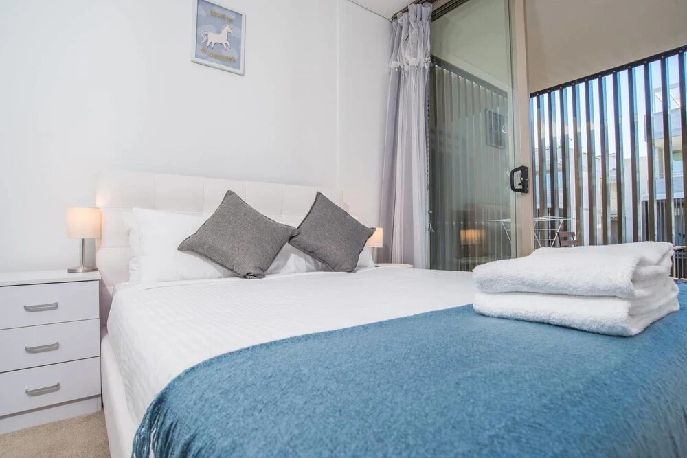 Roseberry Apartment For Travelling Couple In Green Square