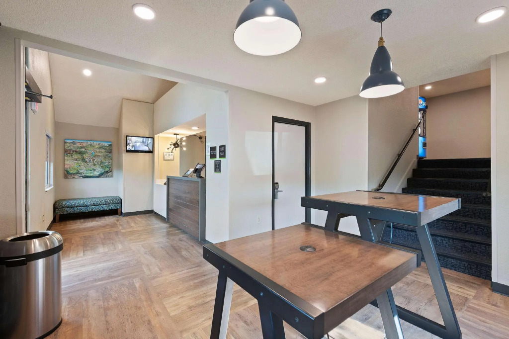 Extended Stay America - Charlotte - University Place - E. McCullough Dr.