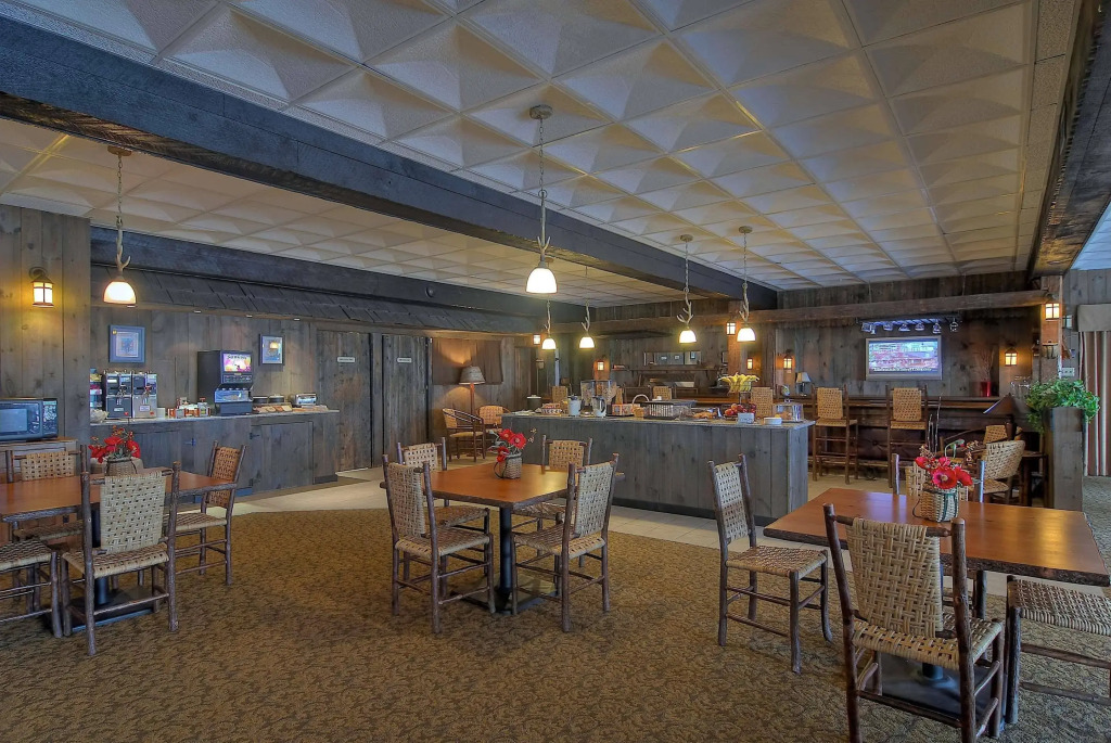 Best Western Adirondack Inn