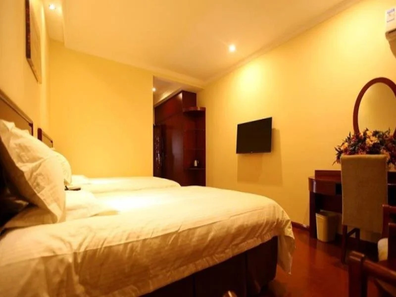 GreenTree Alliance Shandong Dezhou Decheng District South Jiefang Road Xinhua Road Hotel