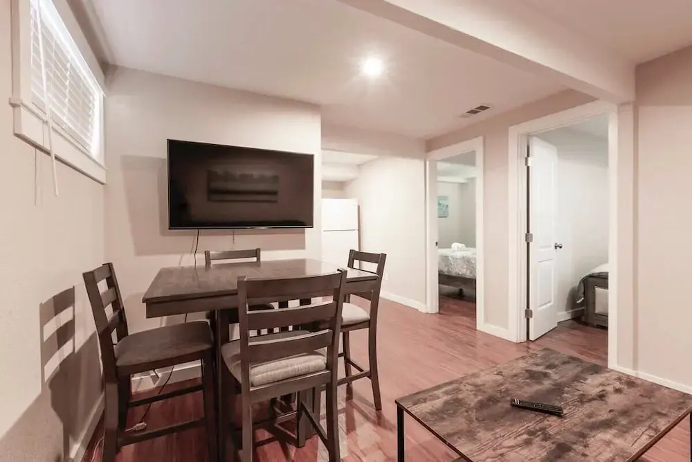 Marbella Lane - 2BR Cozy Lwrlvl in Dtwn SJ