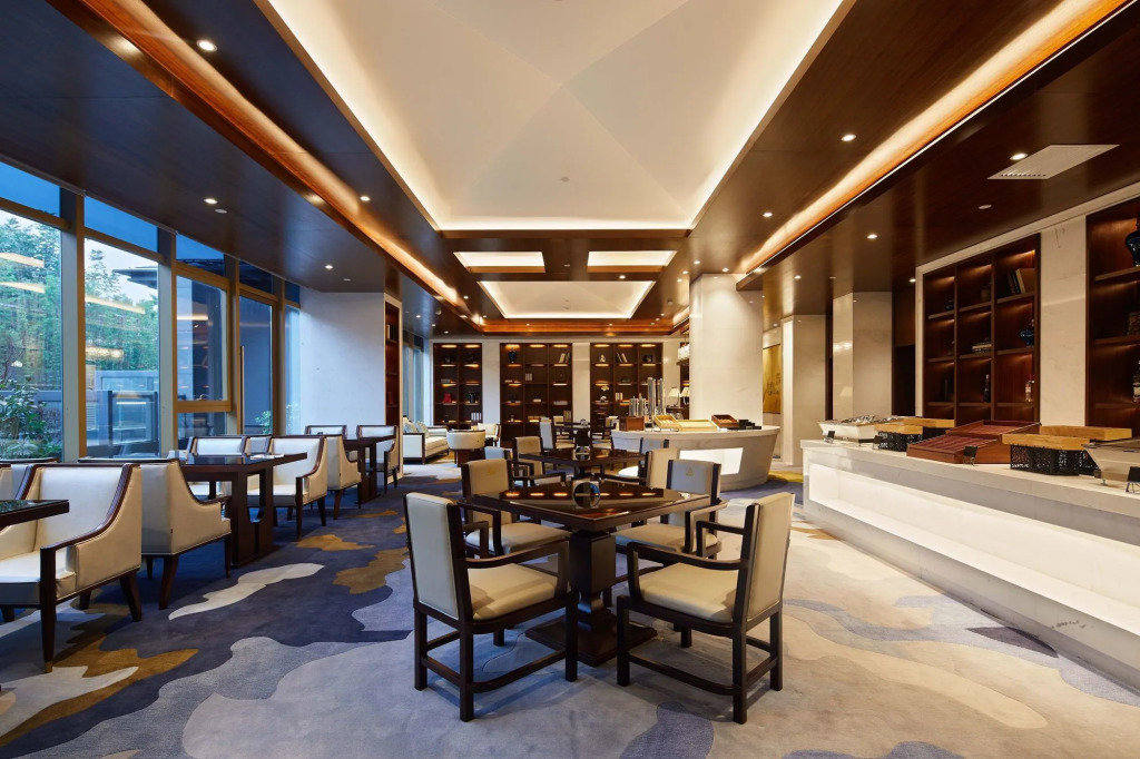 Fu Rong Ge Hotel