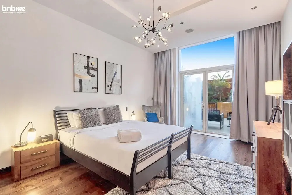 3B-Tiaraaquamarine-505 By Bnbmehomes