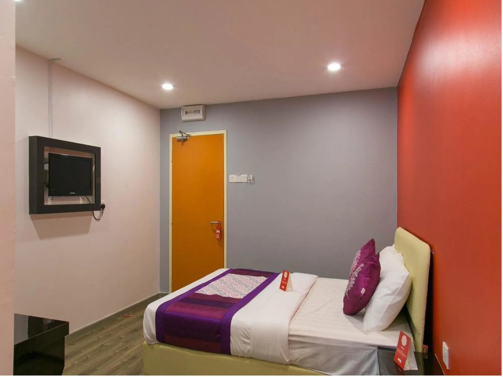 OYO 296 KK Hotel Jalan Pahang