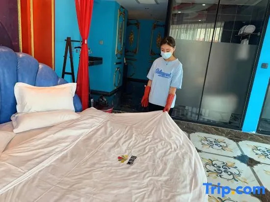 Yang Qingchun Theme Hotel (Taiyuan Qinxian North Street Shuangxi City)