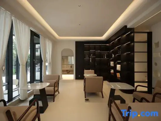 Haikou Cloud Villa B&B (Hainan University Haidian Island Branch)