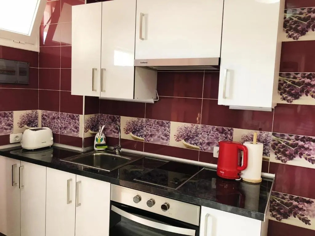 Lovely 1-bedroom apartment with a big terrace, Las Americas, Tenerife