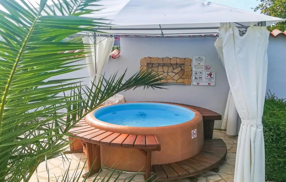Pet Friendly Home In Pula With Sauna