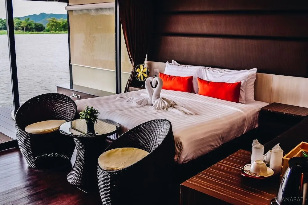 Blueskyraft resort