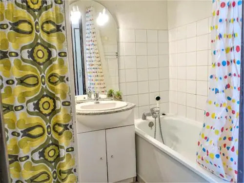 Apartment Les Eaux Vives 1 & 2.2