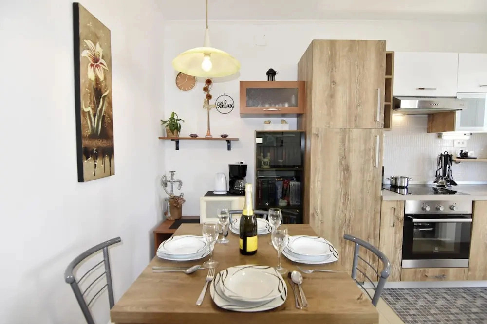 Comfortable Stay Near Umag Center