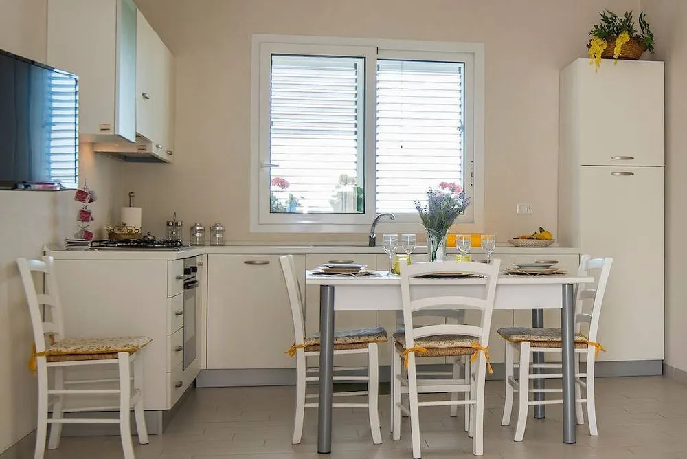 Holiday Villa White