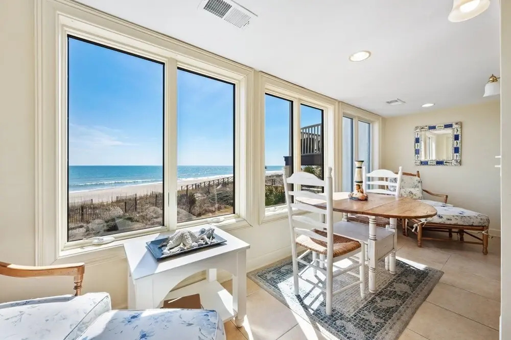 Sea Breeze - Great Oceanfront Views And Close To The Beach Club 3 Bedroom Villa by Peace Vacations