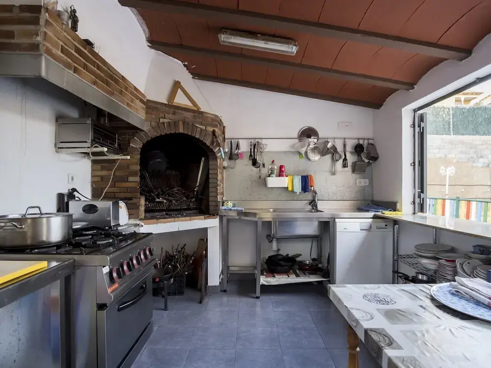 Pet-Friendly Villa with Pool