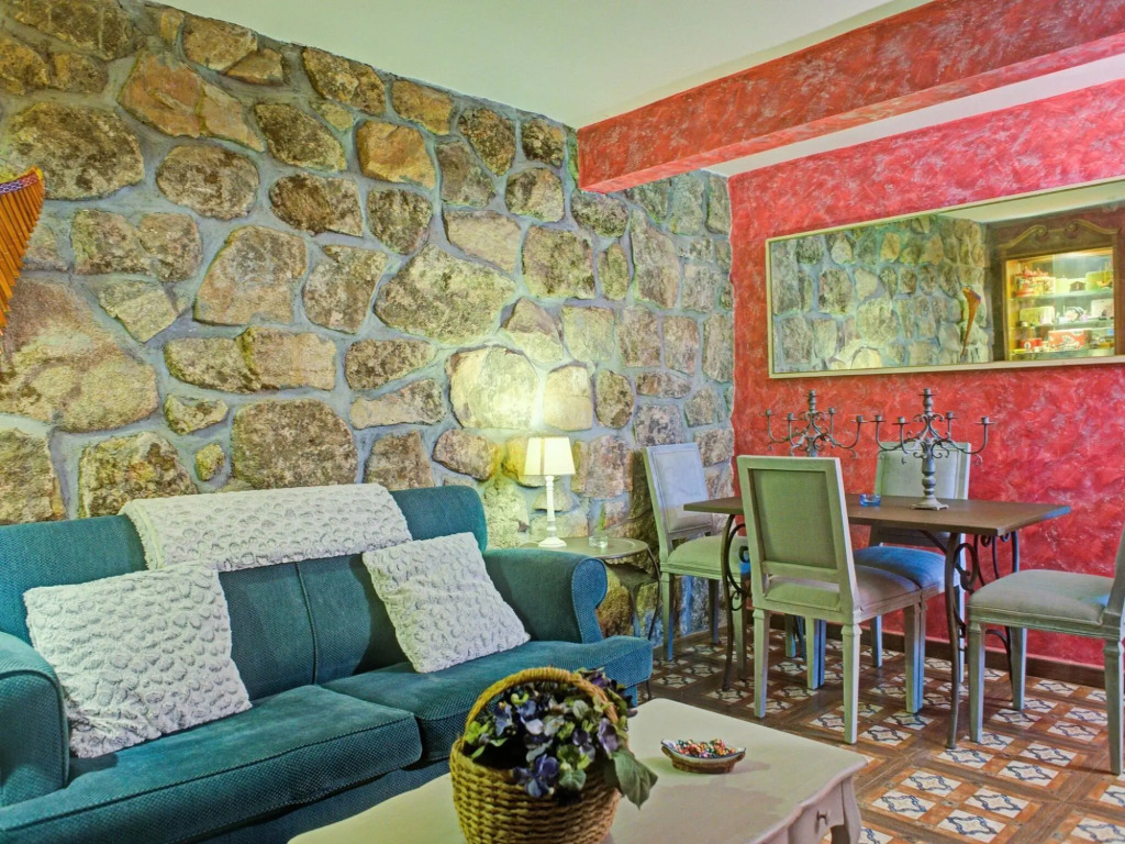 Flat in Galapagar with Spa and Mountain Views