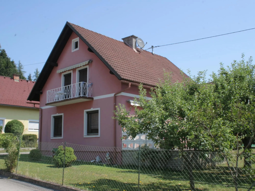 Modern apartment with garden near the Petzen ski area in Eberndorf Carinthia