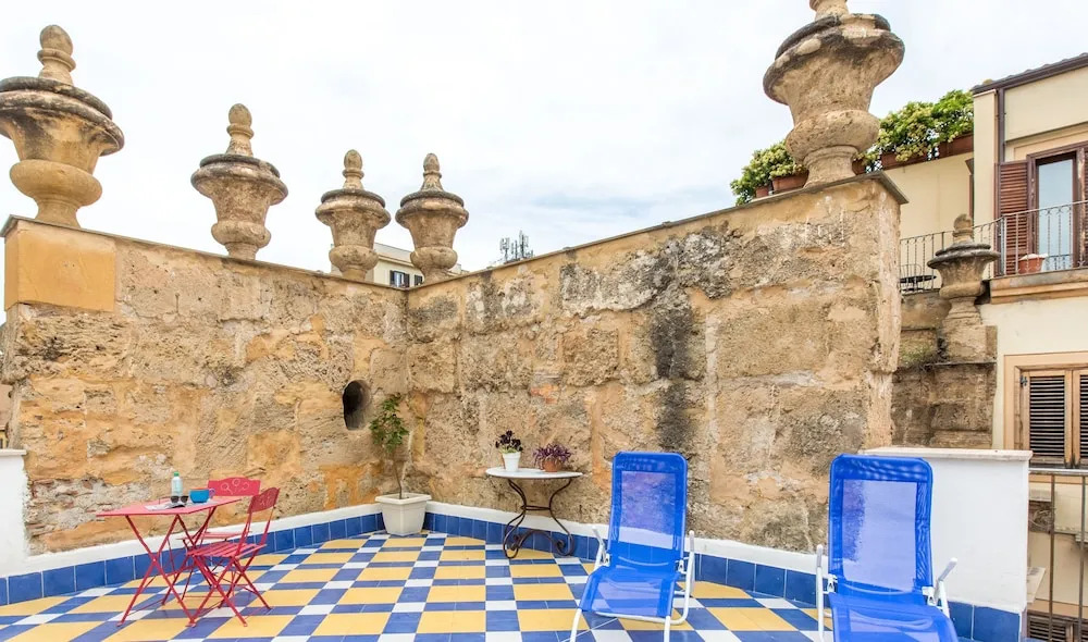 Porta Carini Residence
