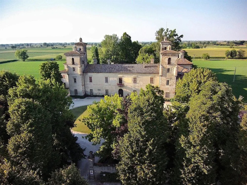 Ostello Castello Mina Della Scala