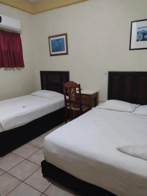 Rosa's Hotel