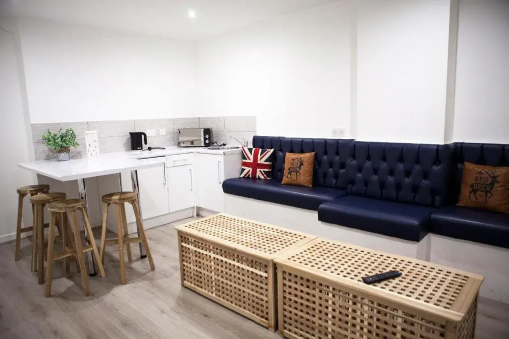 Fleet Street Apartments