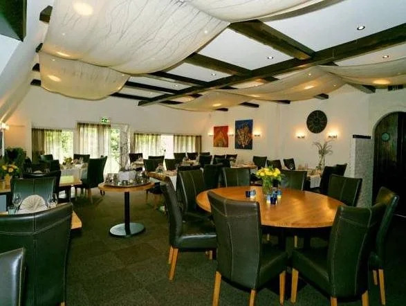 Hotel - Restaurant - Cafe- Geertien