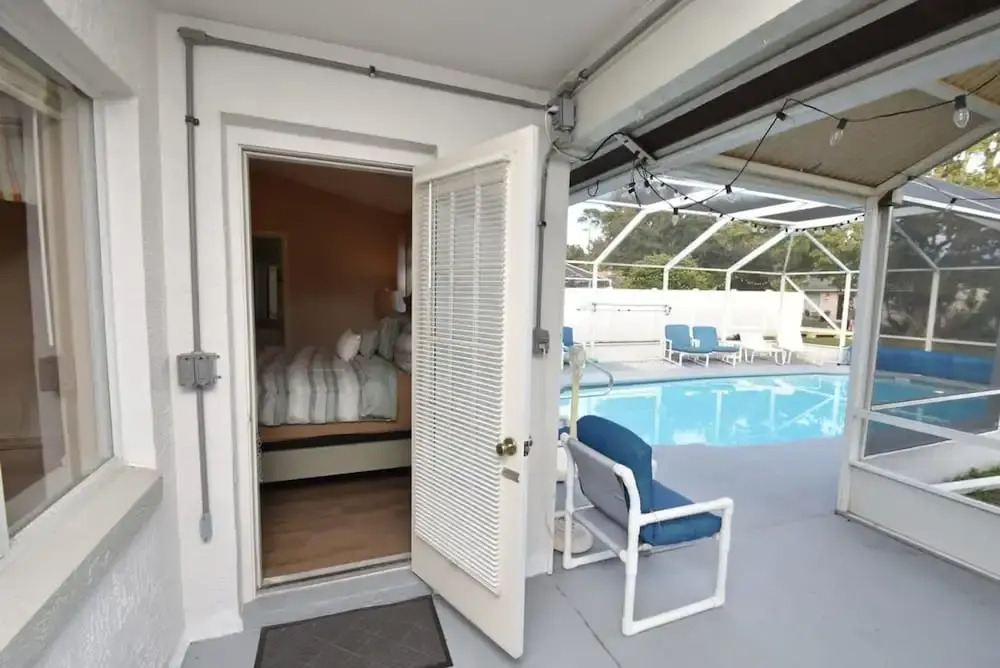 Vacation in Paradise - SALT WATER POOL