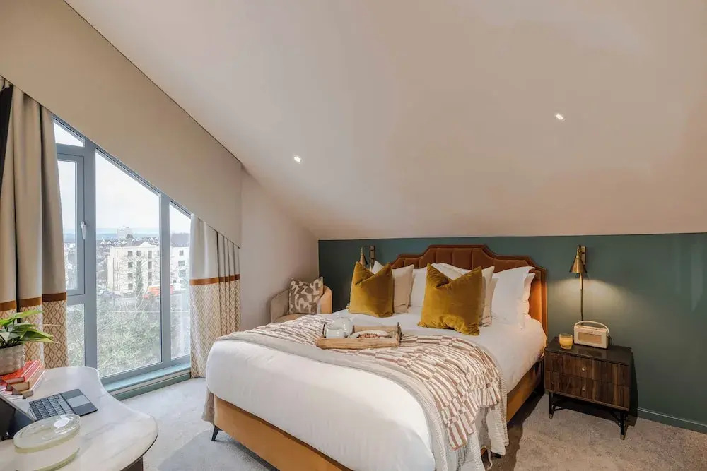 Wapping Wharf I Your Apartment